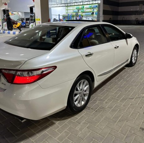 toyota-kamry-2016-llbyaa-fy-aldoadmy-big-4